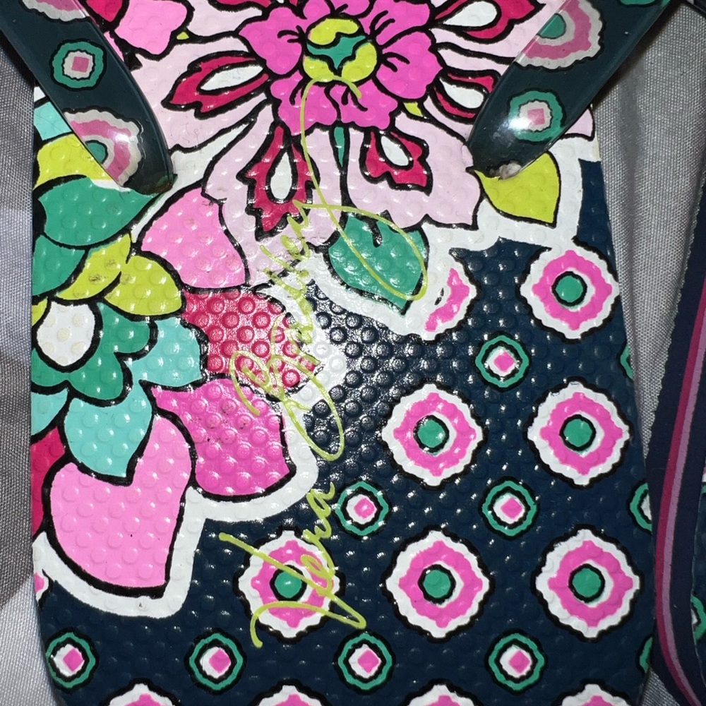 Vera Bradley Flip Flops - Picture 3 of 4
